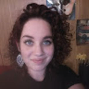 Meet your Posher, Carolyn